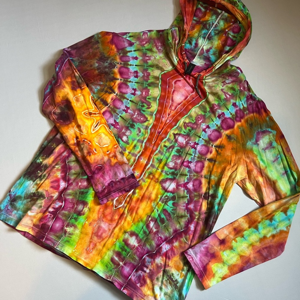 Gildan Multicolor Tie-Dye Hoodie